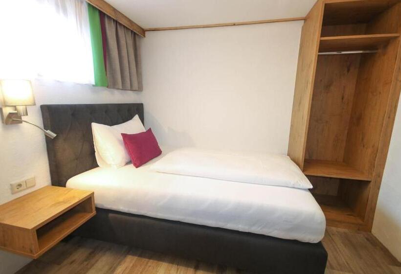 Quarto Economy Individual, Kia Ora Hotel Restaurant