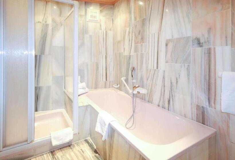 Chalet 1 Dormitório, Kia Ora Hotel Restaurant