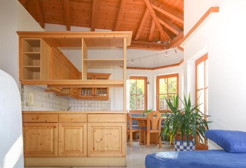 Chalet 1 Dormitório, Kia Ora Hotel Restaurant