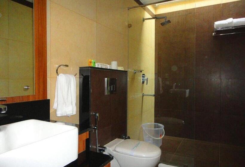 ツーベッドルーム ヴィラ, Forest Canopy Thekkady