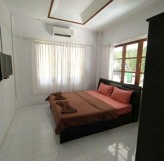 غرفة قياسية حمام مشترك, Kood Life