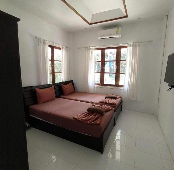 غرفة قياسية حمام مشترك, Kood Life