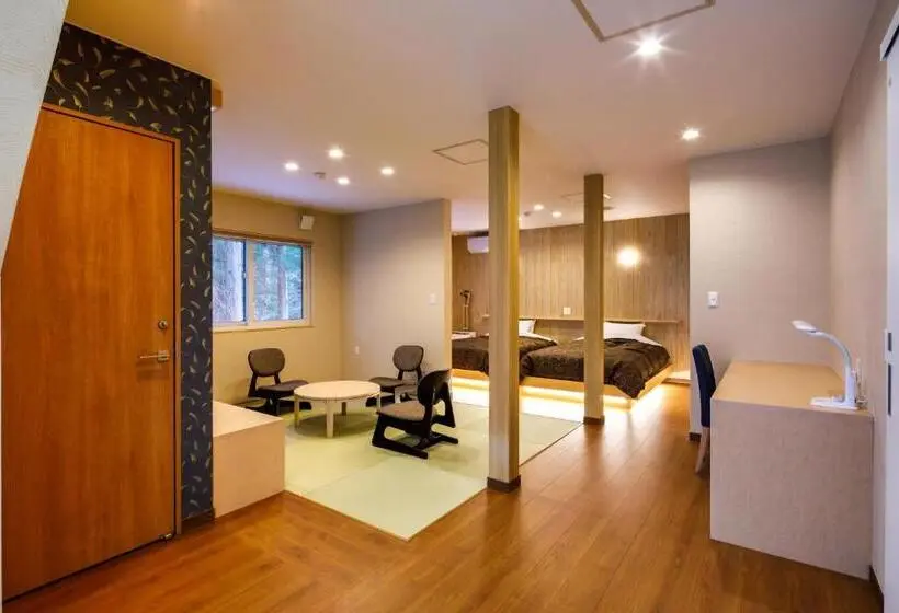 デラックスの４人部屋, Aoni Sanso