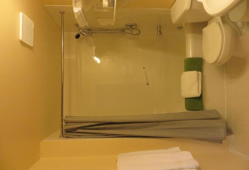 标准间, At Wits End B&b