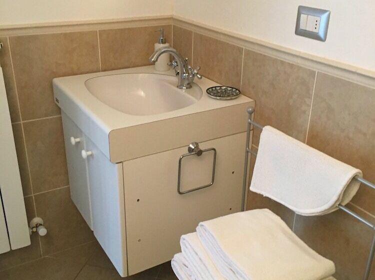 חדר דלוקס לארבעה, Relais Il Margarito