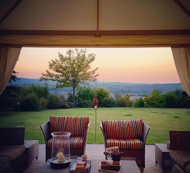 חדר דלוקס לארבעה, Relais Il Margarito