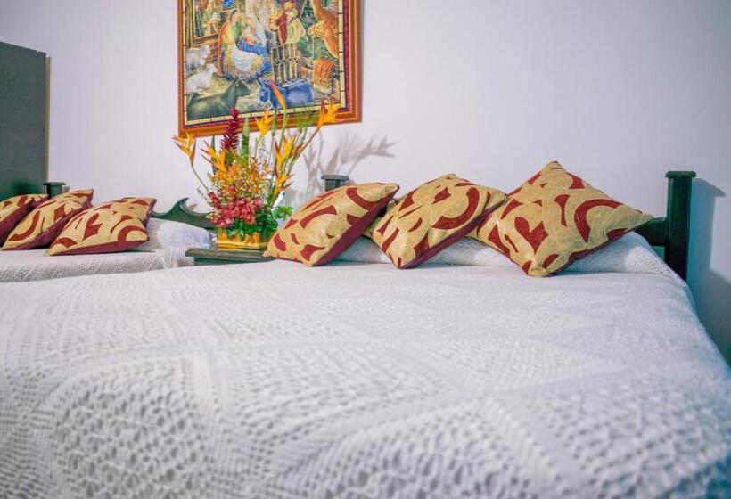 اتاق استاندارد سه نفره, Finca Azulinas