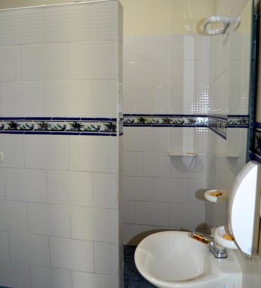 اتاق خانوادگی, Finca Azulinas