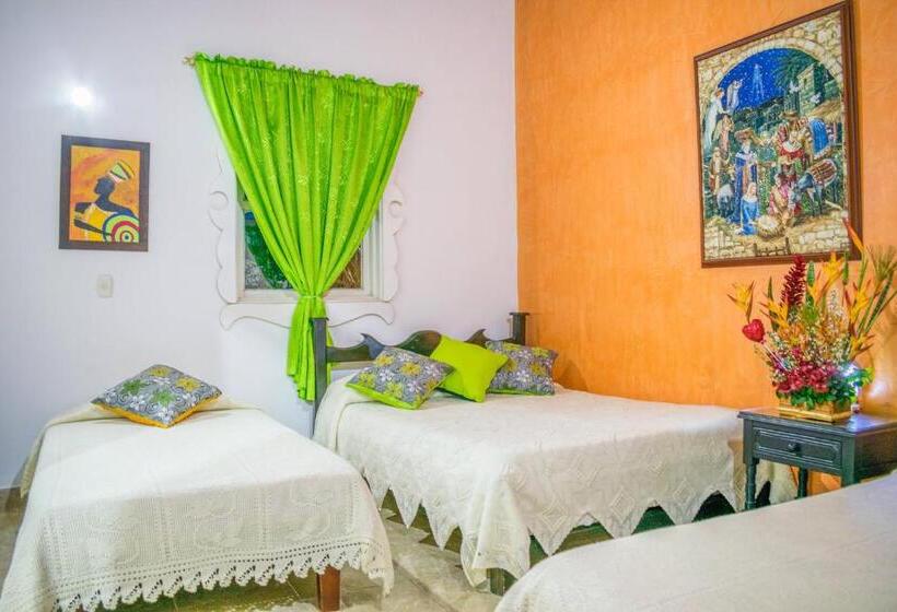 Семейный Номер, Finca Azulinas