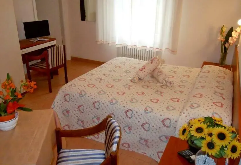 スタンダードルーム, Albergo Elvira