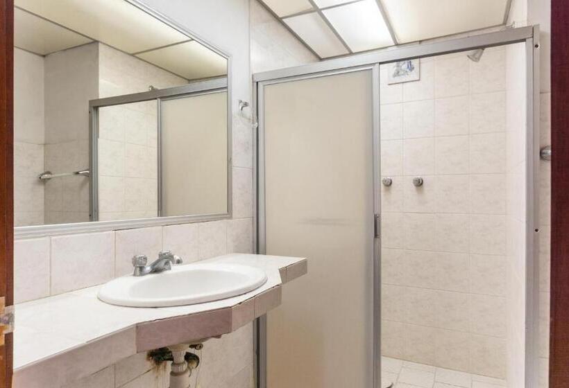 标准间, OYO Casa Blanca