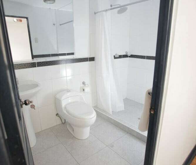 חדר אקזקיוטיב יחיד, Casa Campesina