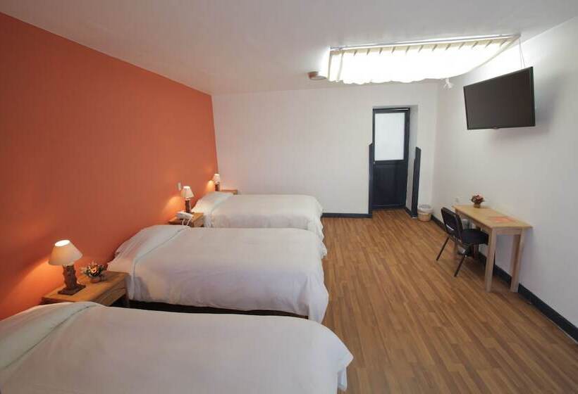 חדר סטנדרט לשלושה, Casa Campesina