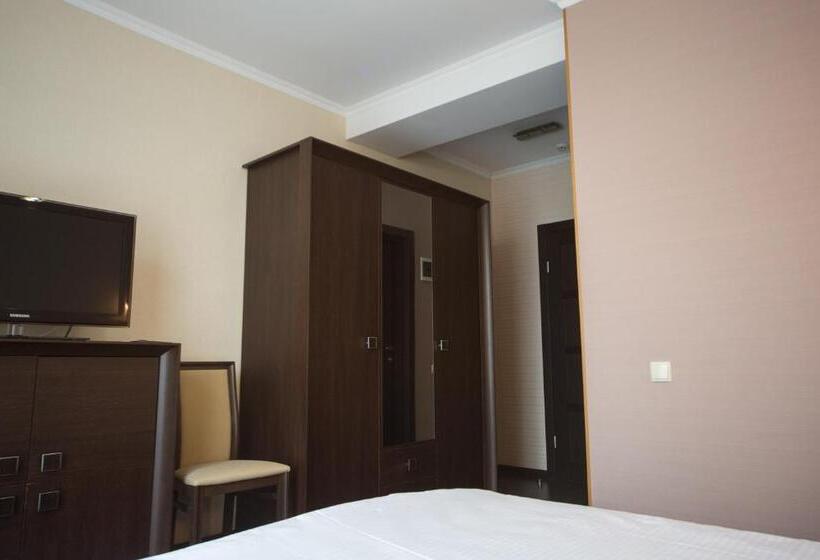 اتاق استاندارد, Kolyada