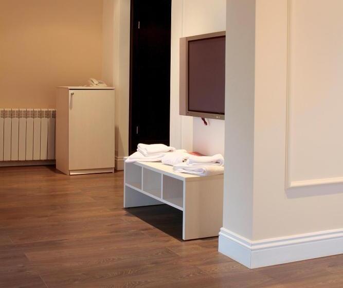 اتاق کلاس بیزنس, Kolyada