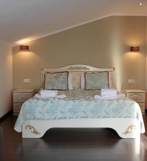 اتاق راحتی, Kolyada