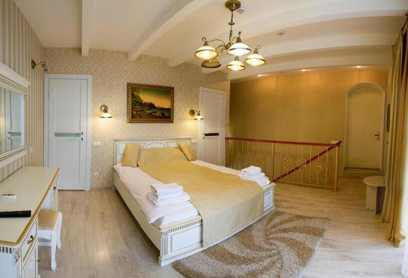 آپارتمان 1 خوابه, Kolyada