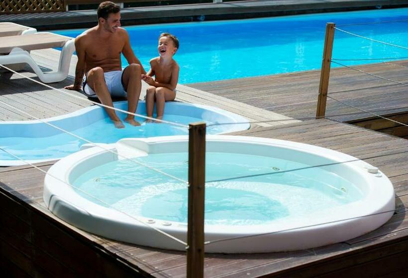 Lüks Üç Kişilik Oda, Lido Europa