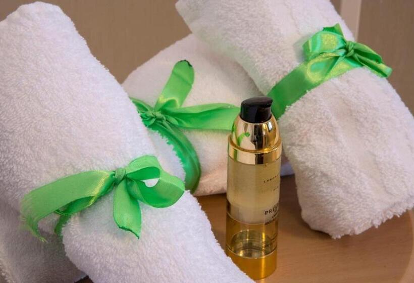 חדר סטנדרט עם מרפסת, Smeraldo