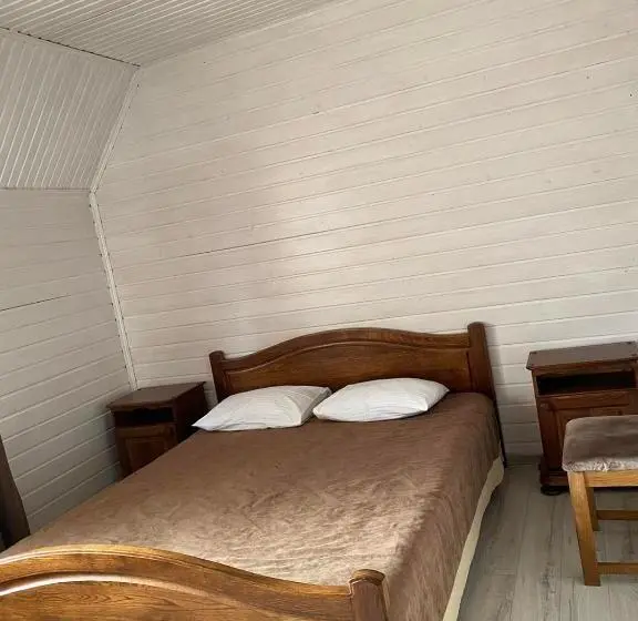 اتاق استاندارد سه نفره, Villa Leku Spa Resort