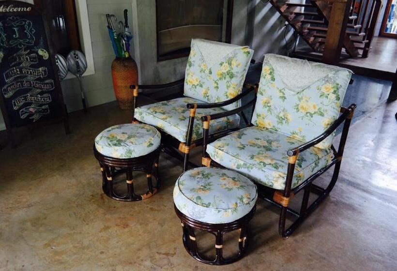 ガーデンビューの３ベッドルームビラ, Jardin De Mangue Pakchong