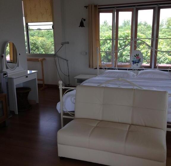 ガーデンビューの３ベッドルームビラ, Jardin De Mangue Pakchong