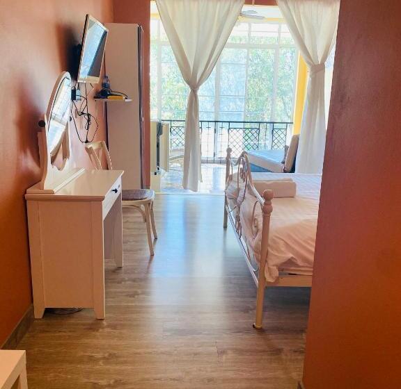 キングサイズベッドのスーペリアルーム, Jardin De Mangue Pakchong