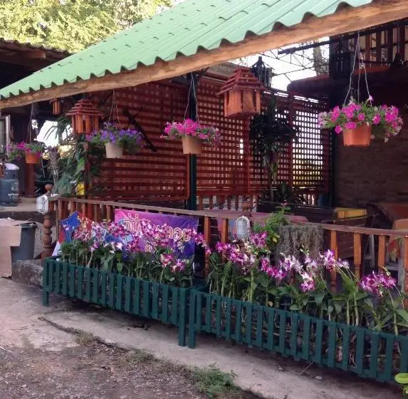 ファミリールーム, Klongsai Hills