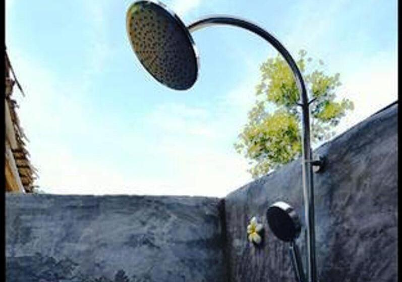 ファミリールーム, Klongsai Hills