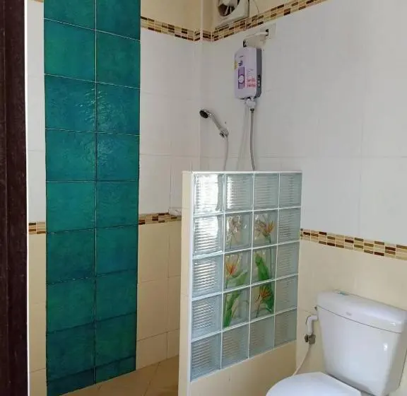 اتاق لوکس, Saithong Resort