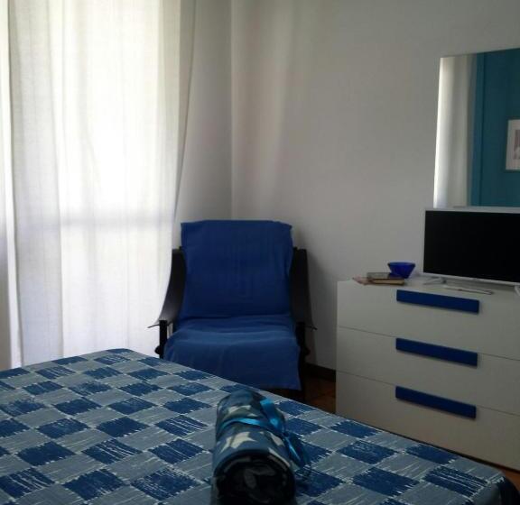 חדר סטנדרט לשלושה, B&b Dream