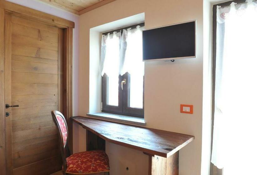 标准三人间, Affittacamere Belvedere