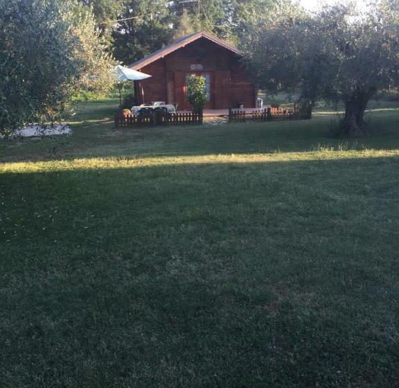 Семейный Номер, Agriturismo Casale Loreto