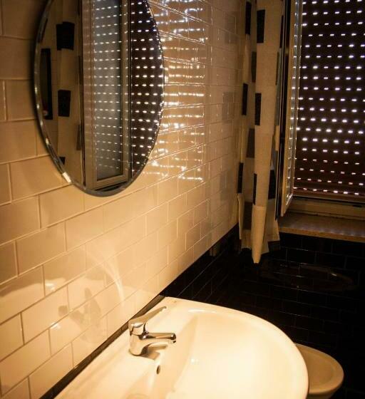 スタンダードルーム, Interno 10