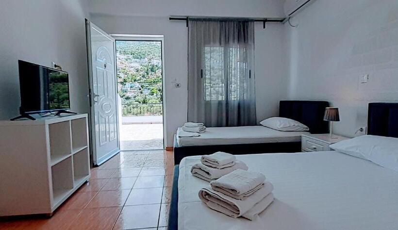 트리플 클래식 룸, On The Rocks