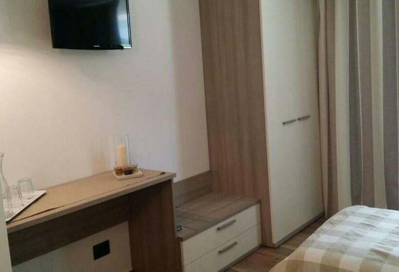 スタンダードルーム, Bed And Breakfast Sanmichele