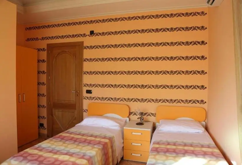 Economy-huone, Villa Manno