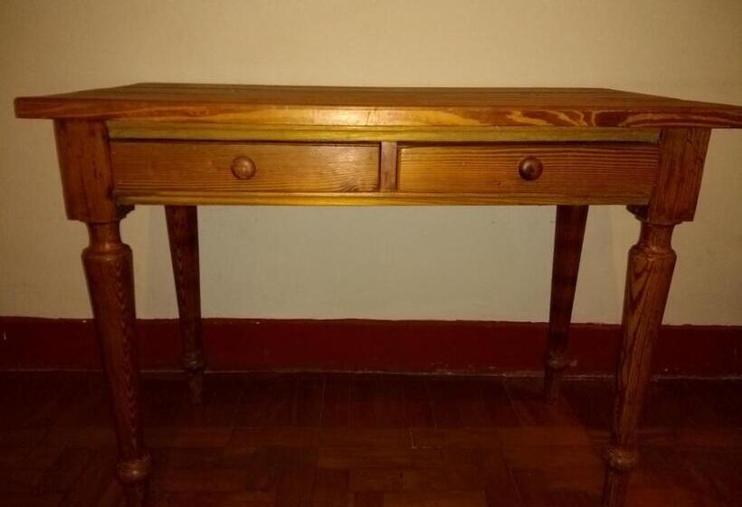 غرفة قياسية ثلاثية, Bragança