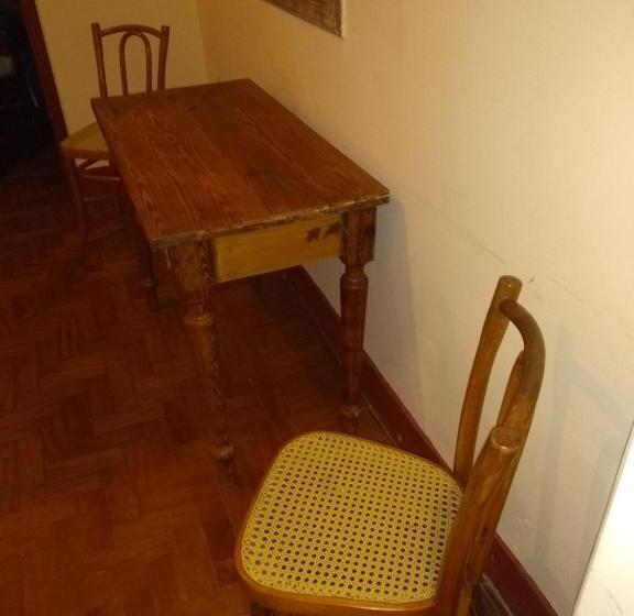 غرفة قياسية ثلاثية, Bragança