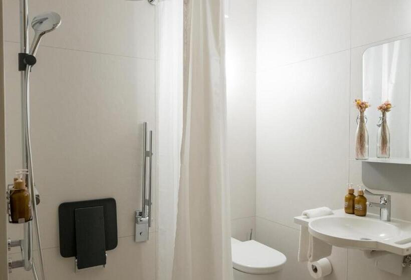 장애인을 위한 스탠다드 룸, Carina Design&lifestyle