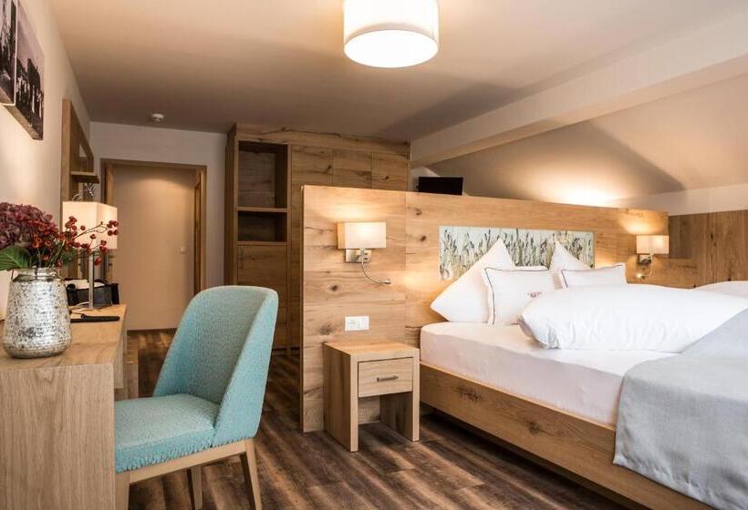 سوییت جونیور, Der Walzl