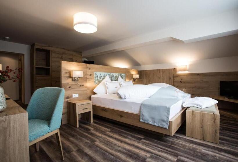 سوییت جونیور, Der Walzl