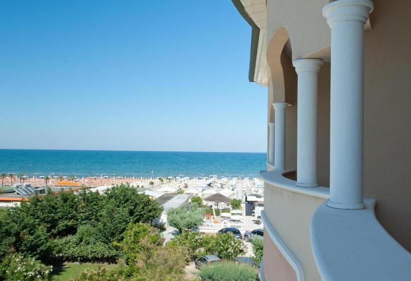 수피리어 룸, Derby Exclusive