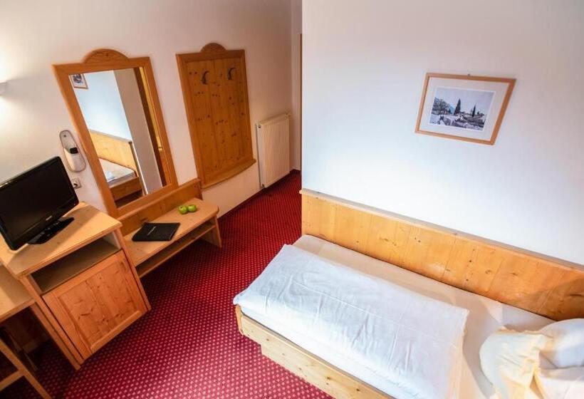 Quarto Estandar Individual, Eichenhof