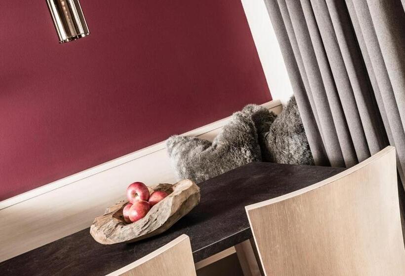 带阳台的豪华间, Josef Mountain Resort