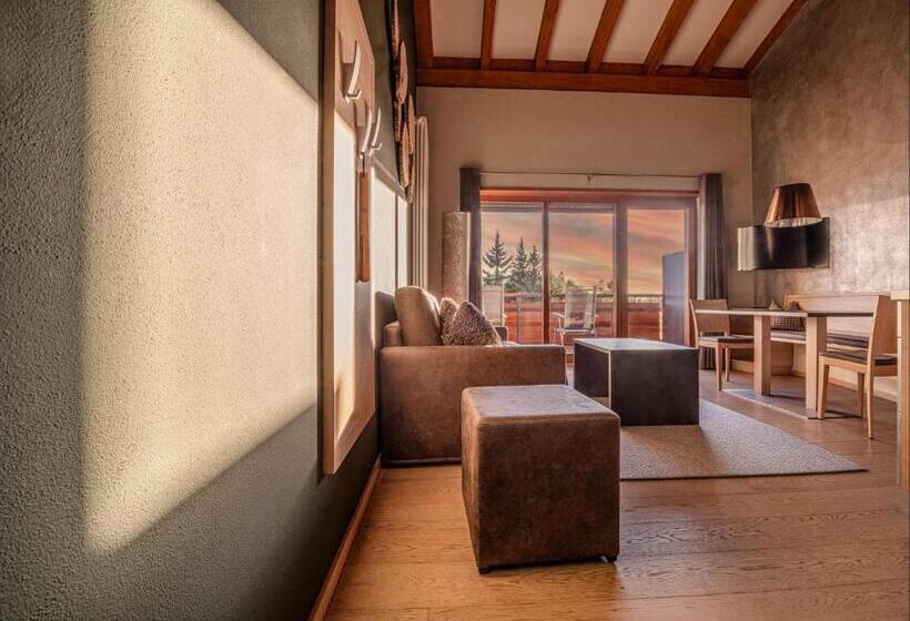 小型套房带阳台, Josef Mountain Resort