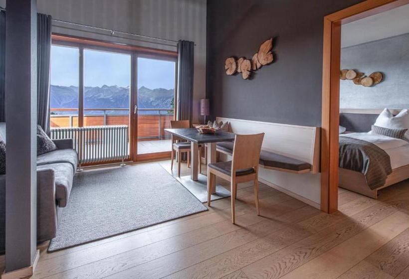 豪华套房, Josef Mountain Resort