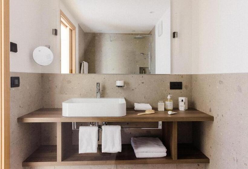 バルコニー付きスタンダードルーム, Paradies