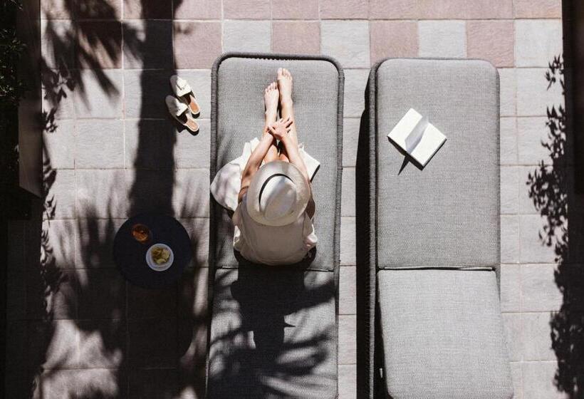 テラス付スイート, Paradies