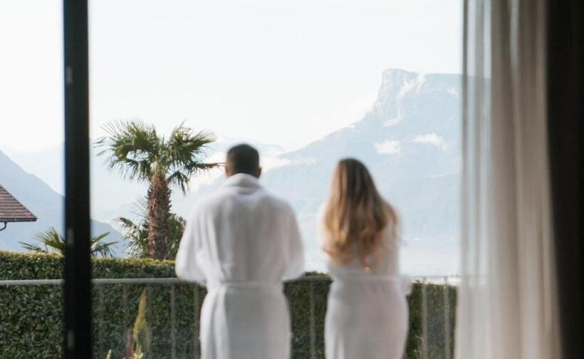 デラックススイート, Paradies